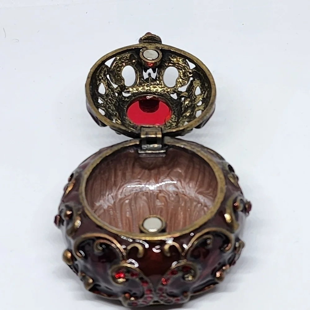 ENAMELED TRINKET BOX JULY BIRTHSTONE Red Faux Garnet Ruby Scroll Copper Toned